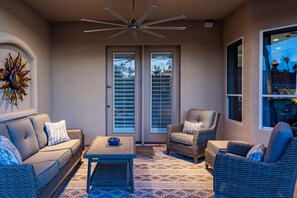 Property grounds - Luxury Residential Estates | Pool | Spa | Firepit (Lake Havasu City)