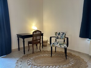 Comfort Room, Non Smoking, Garden View | 1 bedroom, premium bedding, free WiFi
