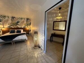 ห้องคอมฟอร์ท, ปลอดบุหรี่, วิวสวน | 1 ห้องนอน, เครื่องนอนระดับพรีเมียม, Wi-Fi ฟรี