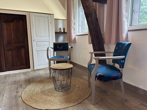 Comfort Room, Non Smoking, Garden View | 1 bedroom, premium bedding, free WiFi - Domaine de Couilleuse (Saint-Laurent-Nouan)