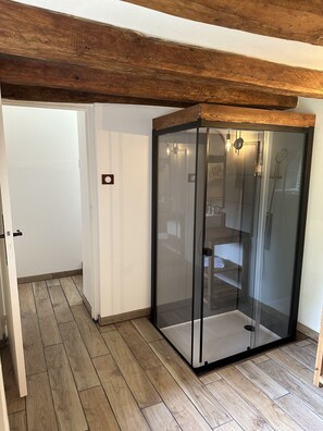 Bathroom - Domaine de Couilleuse (Saint-Laurent-Nouan)