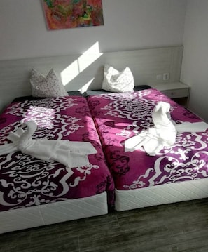 1 chambre, Wi-Fi, draps fournis