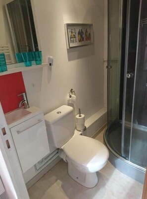 Shower, toilet paper