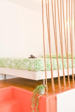 Fer et planche à repasser, Wi-Fi, draps fournis