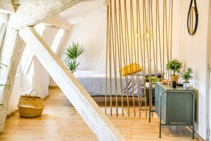 1 chambre, fer et planche Ă repasser, Wi-Fi, draps fournis