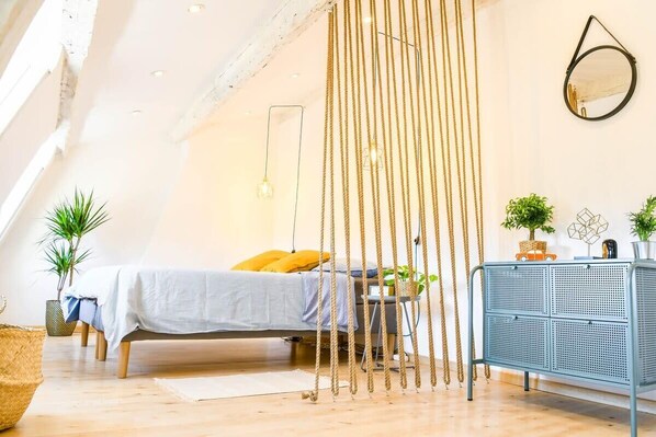 1 chambre, fer et planche à repasser, Wi-Fi, draps fournis