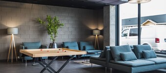 拉森的爱德华房