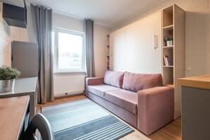 Business Studio | Free WiFi - Eduard House by Larsen (Tallinn)