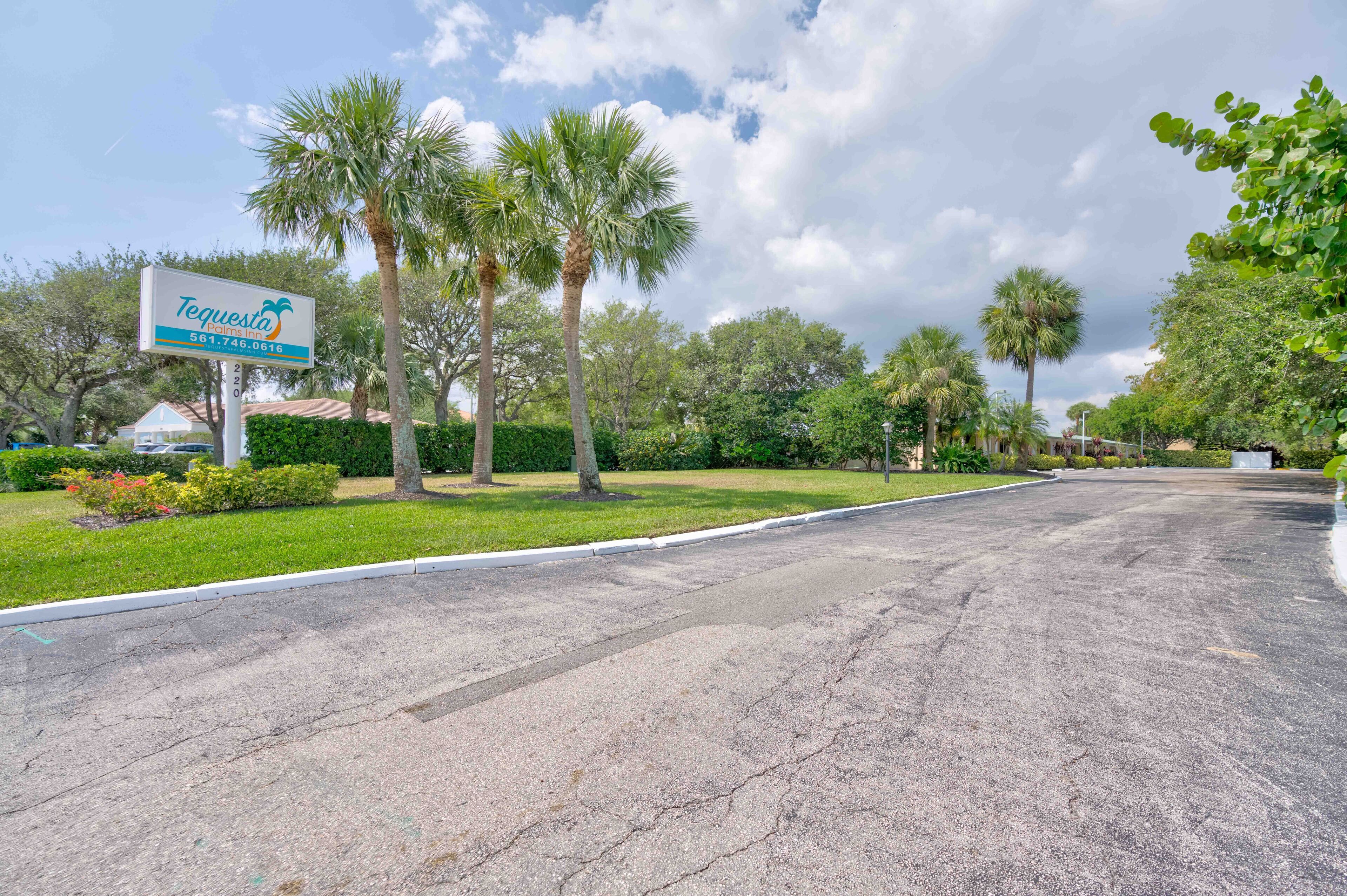 المنطقة المحيطة بالمنشأة