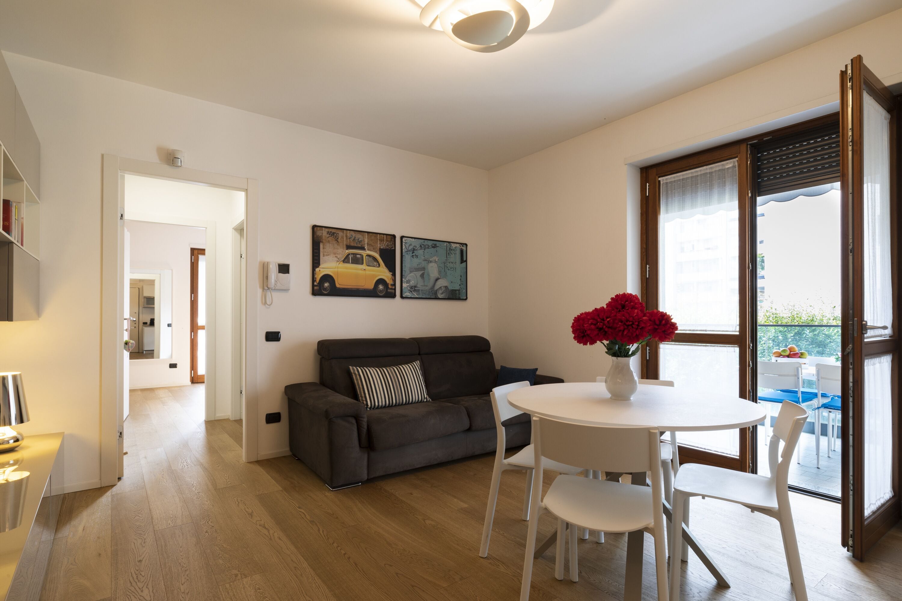 Deluxe Apartment | Living room