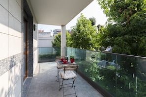 Deluxe Apartment | Terrace/patio