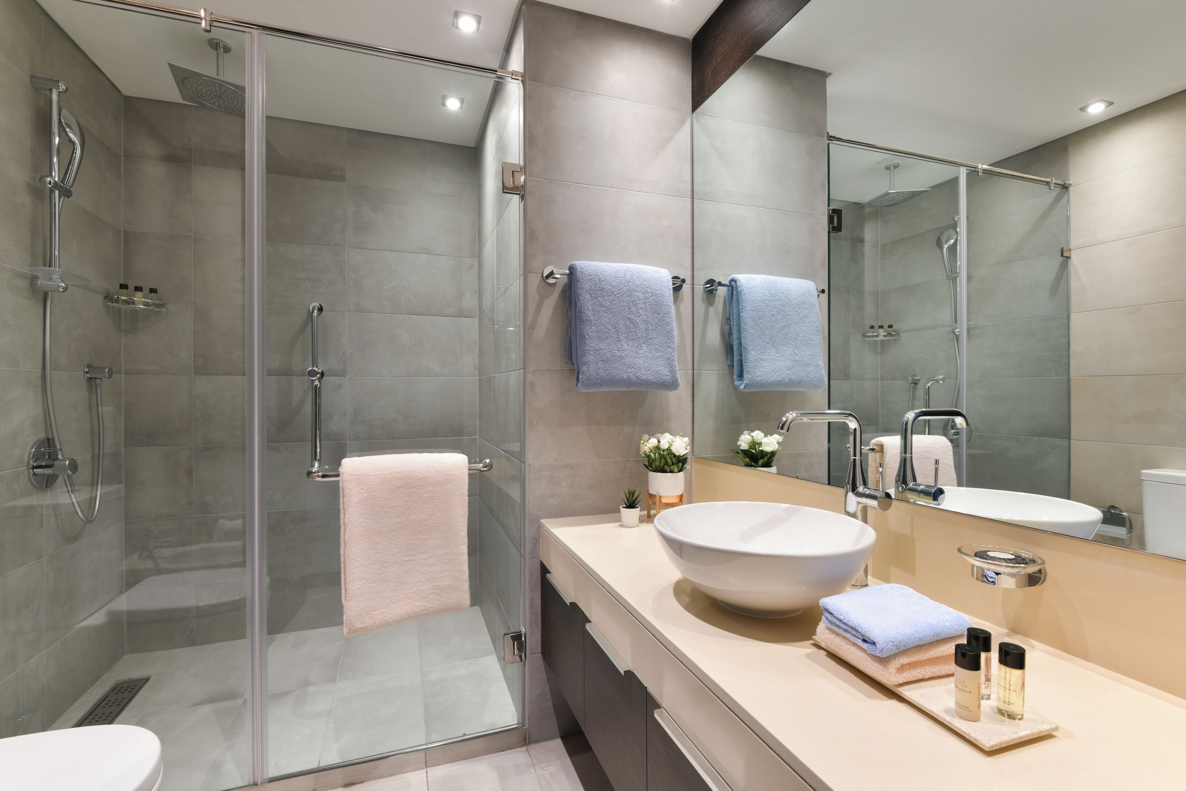 rainfall showerhead, free toiletries, hair dryer, bathrobes