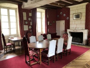 Dining - Historic manor with private pool, near Chinon (Ligré)