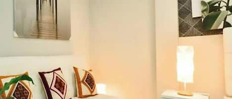 โต๊ะทำงาน, Wi-Fi ฟรี, ผ้าปูที่นอน