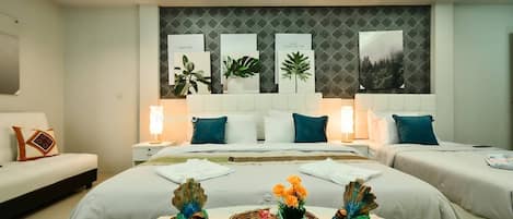 Free WiFi, bed sheets