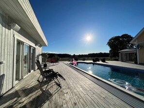 Pool - Luxury Spa Villa- Pool, Hottub, Sauna (märsta)