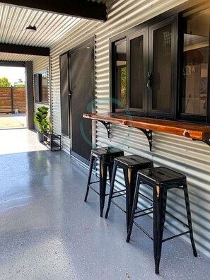 Terrace/patio - ZEN AT ROSEWOOD - 2BR Guesthouse & Pool (Leanyer)