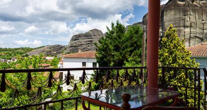 Fani's House Under Meteora