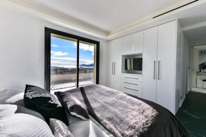 5 chambres, fer et planche à repasser, accès à Internet, literie fournie