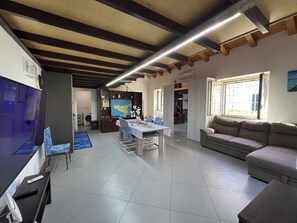 Smart TV - [Li Cuti House] -Lungomare Catania + Self Check-in (Catania)