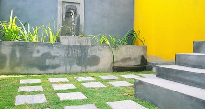 ARONS Lavinia EMERALD