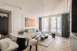 Saint Martin II | Living area