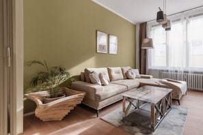 Apartment | 2 bedrooms, free WiFi, bed sheets