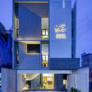 Fachada de la propiedad