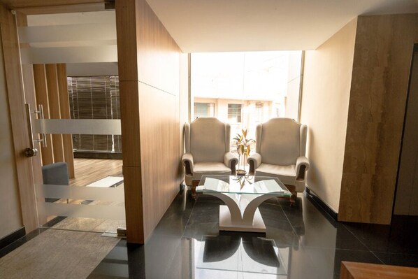 Interior - Samasth Rooms and Suites by YGH (Mysore)