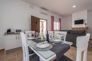 Dining - Vacation home Rafael - Lantejuela  (Lantejuela)