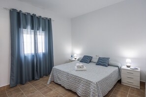 4 bedrooms, iron/ironing board, travel crib, free WiFi