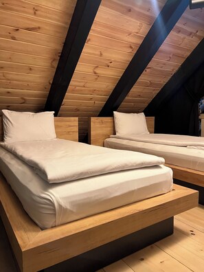 Premium Chalet, Multiple Beds, River View | 1 bedroom, Egyptian cotton sheets, premium bedding, down comforters
