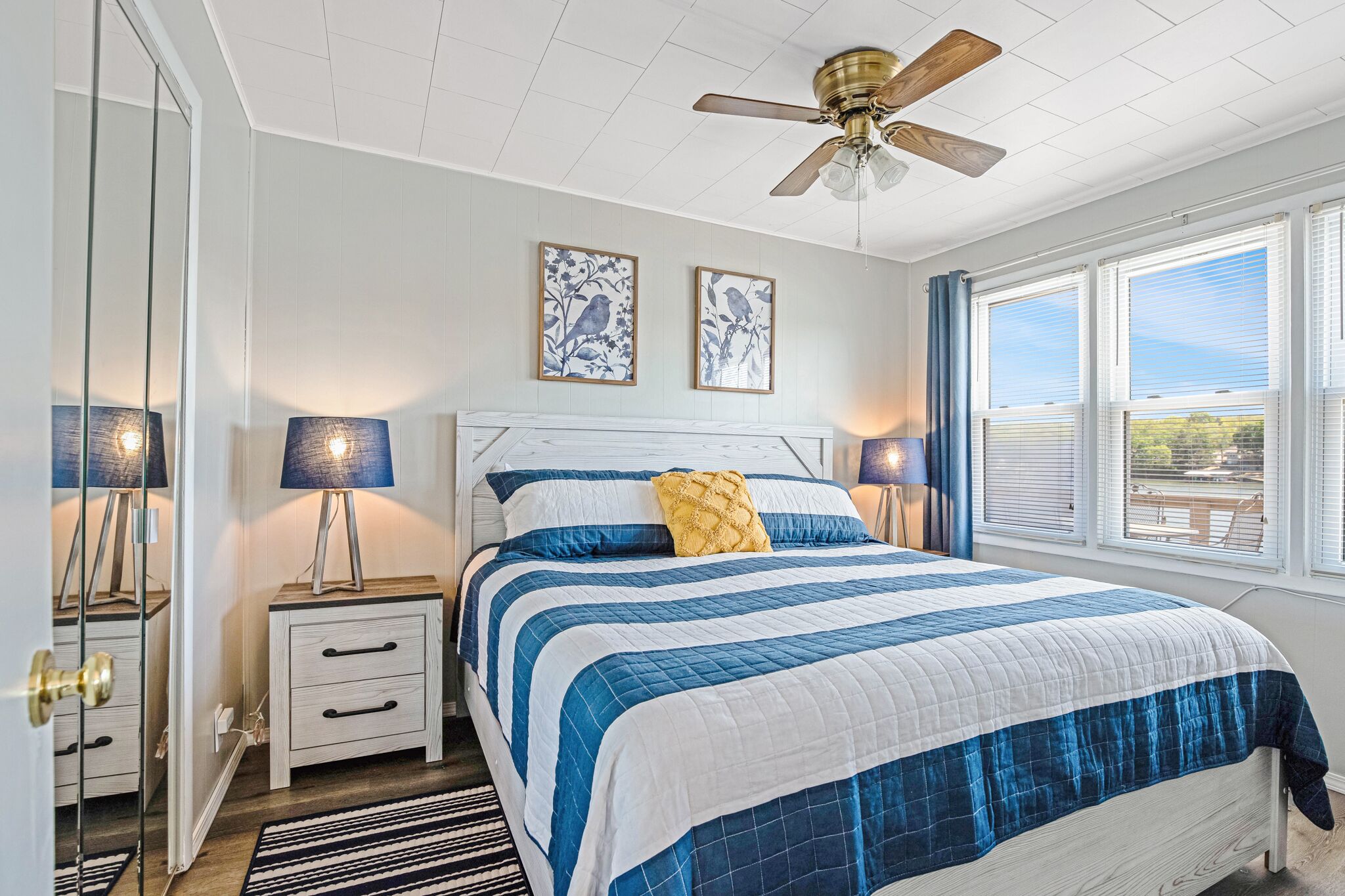 3 bedrooms, iron/ironing board, free WiFi, bed sheets