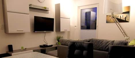 TV, stereo