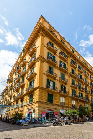 Exterior - Maria's Bright Flat by Wonderful Italy - Duomo 2 (Napoli)