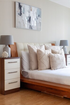 Apartment | 1 bedroom, hypo-allergenic bedding, individually furnished - The Greenwich Collection (London)