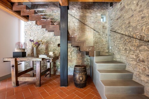 Casa Bosco D'arte In Greve In Chianti With Wifi, Ac