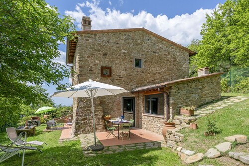 Casa Bosco D'arte In Greve In Chianti With Wifi, Ac