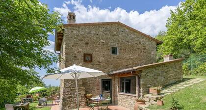 Casa Bosco D'arte In Greve In Chianti With Wifi, Ac