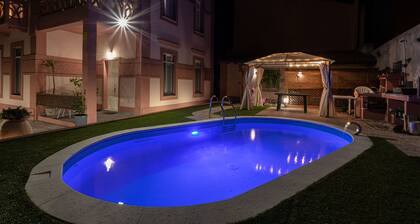 Downtown poolfront room with private veranda