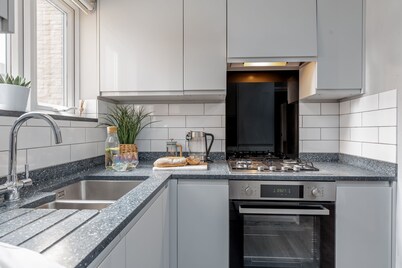 Beach Approach, Swanage.  Sleeps 4 & baby