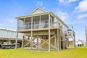 Exterior - Perfectly SeaSun'd | Steps to Beach + Canal Front! (Surf City)