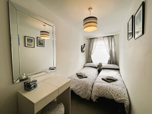 2 bedrooms, free WiFi, bed sheets