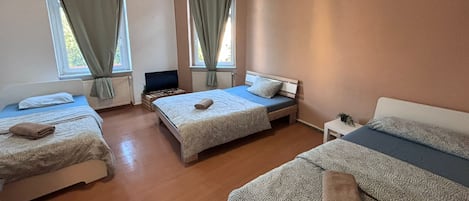 2 chambres, Wi-Fi, draps fournis