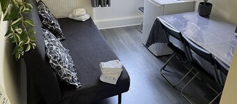 Central London Zone 1 Battersea Zone 2.  walking distance into Zone 1.  