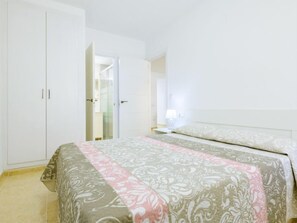 2 habitaciones, tabla de planchar con plancha y wifi 