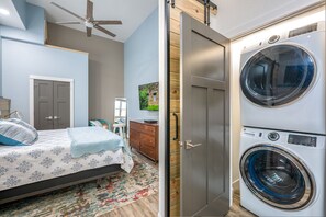 1 bedroom, desk, iron/ironing board, free WiFi