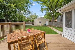 Outdoor dining - Indy House by Children's Museum! (Indianapolis)