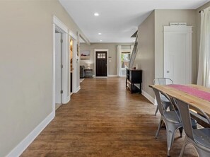 Dining - Modern and Spacious Downtown House (Indianapolis)