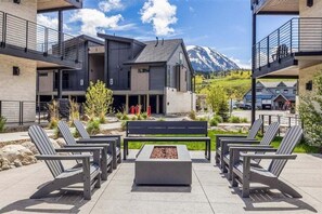 Terrace/patio - River West 924 - Silverthorne Condo with River Views! (Silverthorne)